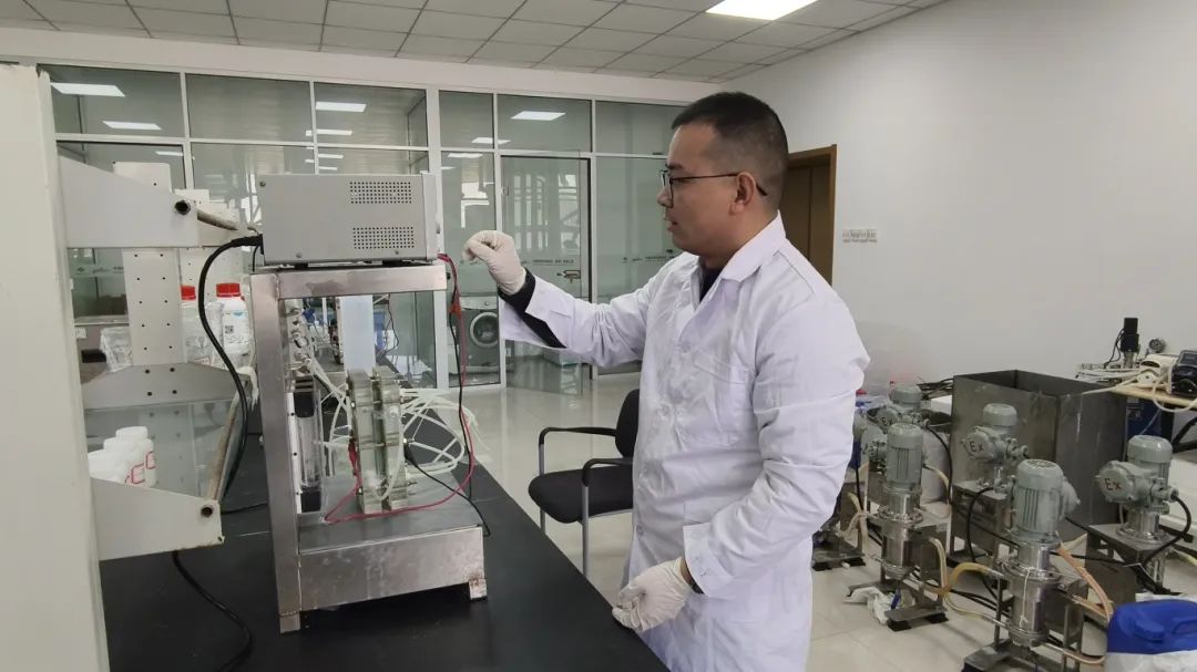 1743992160235159.jpg 1743992160235159.jpg